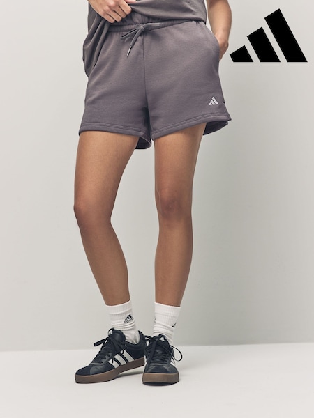 adidas Purple Small Logo Shorts (AH8101) | R$ 225