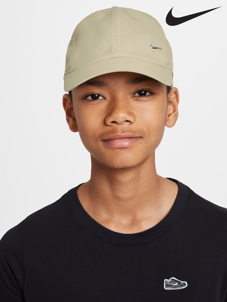 Nike Brown Dri-FIT Kids Club Unstructured Metal Swoosh Cap (AH9559) | €23