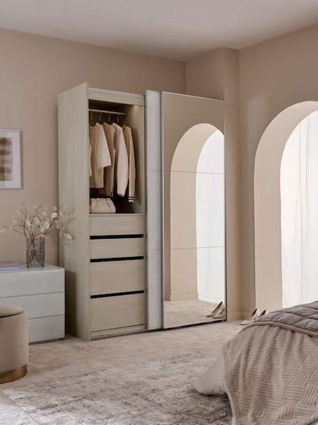 White Sloane Glass 1.5m Sliding Wardrobe (AH9757) | €1,600