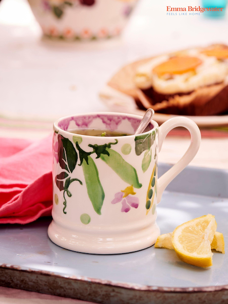 Emma Bridgewater Cream Peas & Beans 1/2 Pint Mug (AJ0203) | R$ 245