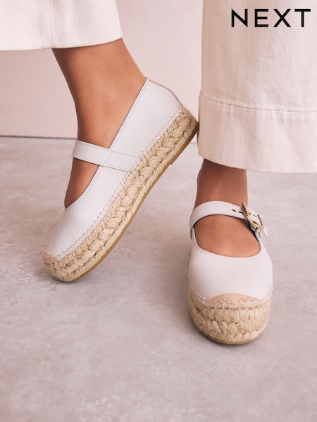 Neutral Forever Comfort® Closed Toe Platform Espadrilles (AJ1501) | R$ 520