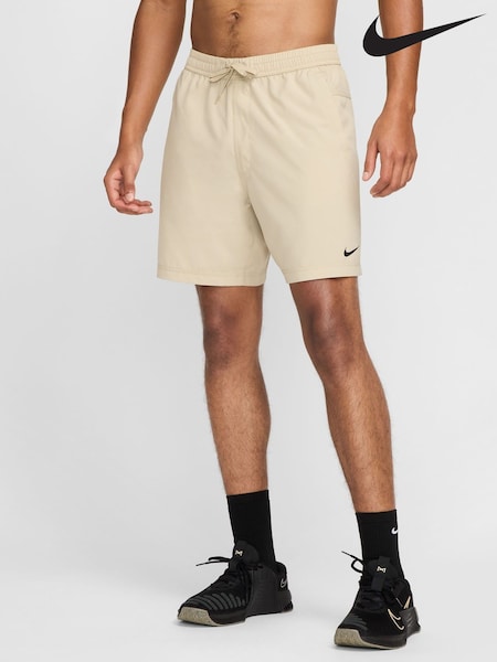 Nike Brown Dri-FIT Form 7 inch Unlined Training Shorts (AJ2002) | €54