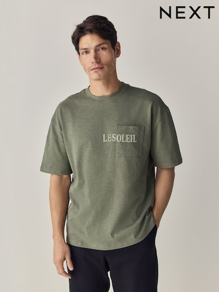 Green Slub Relaxed Fit Graphic Print Heavyweight T-Shirt (AJ2216) | R$ 210