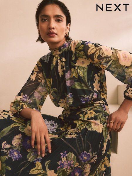 Navy and Green/Purple Floral Long Sleeve Occasion Pleated Maxi Dress (AJ2579) | €80
