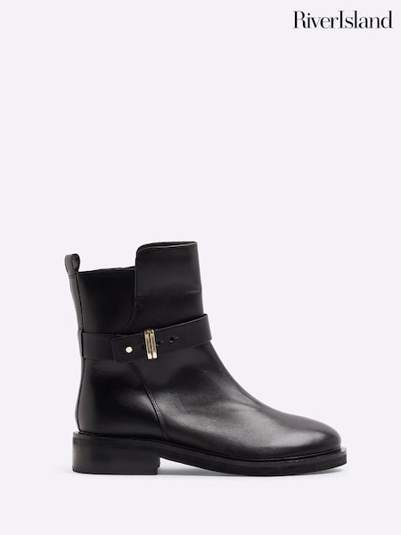 River Island Black Strap Detail Ankle Boots (AJ3466) | €43