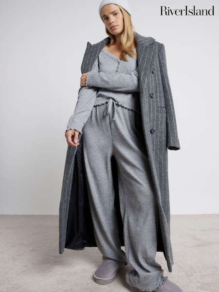 River Island Grey Cosy Long Sleeve Rib Pyjamas Set (AJ3567) | €18