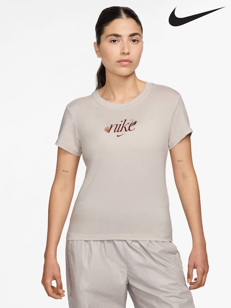 Nike Sportswear Chill Knit T-Shirt (AJ3690) | 40 €
