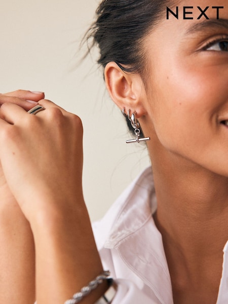Silver Tone Stainless Steel T-Bar Hoop Earrings (AJ4069) | €25
