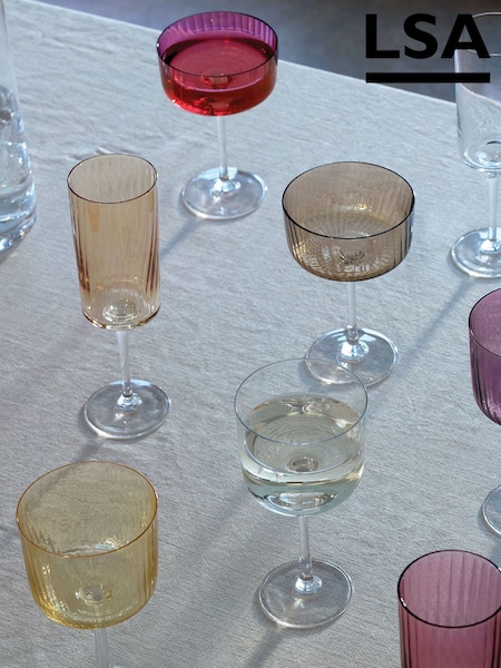 LSA International Garnet Gems Assorted Set of 250ml Wine Glasses (AJ4097) | €66
