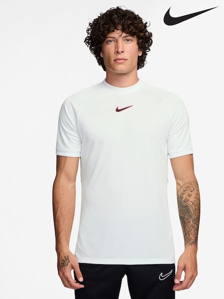 Alb - Nike Strike Training Graphic Print T-Shirt (AJ5216) | 209 LEI