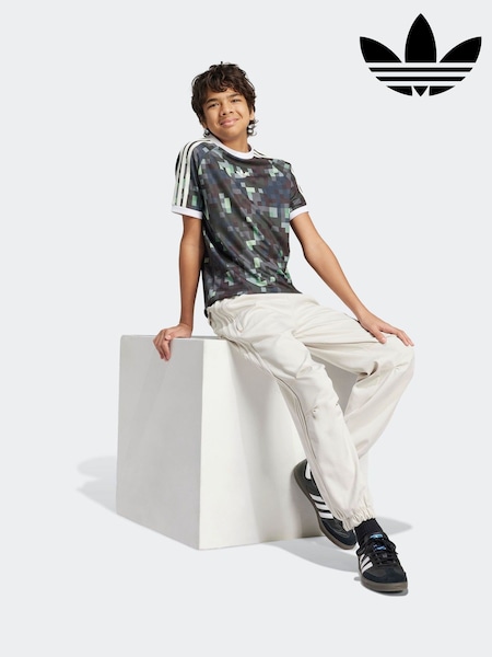 adidas originals Camouflage Minecraft Printed T-Shirt (AJ6395) | €33