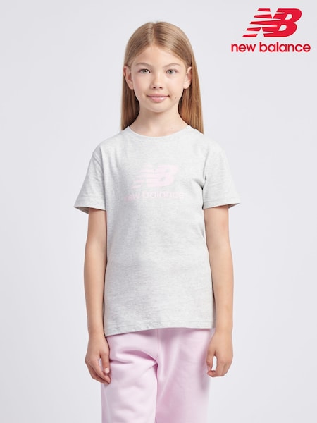 Gri - Tricou New Balance pentru fete 100% bumbac cu logo suprapus (AJ6424) | 134 LEI - 164 LEI