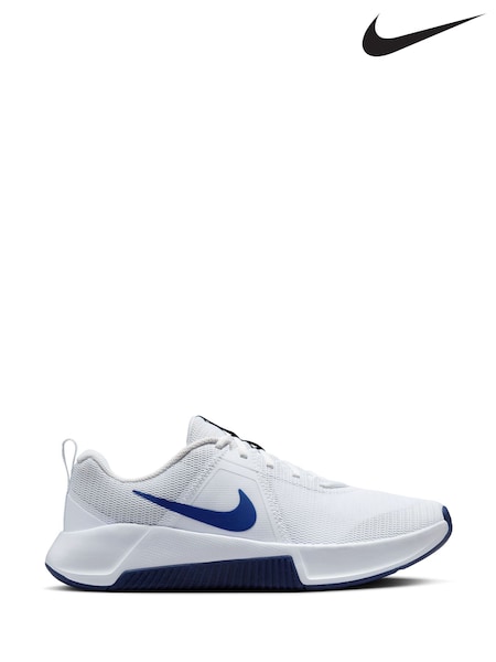 Nike White/Black MC Trainer 3 Gym Trainers (AJ6679) | €99
