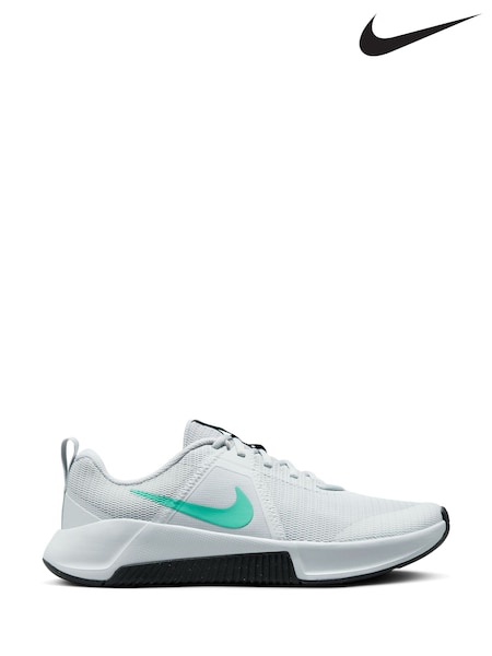 Nike White/Blue MC Trainer 3 Gym Trainers (AJ6691) | €99