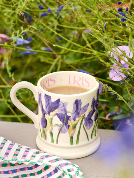 Emma Bridgewater Cream Iris 1/2 Pint Mug (AJ6722) | AED146