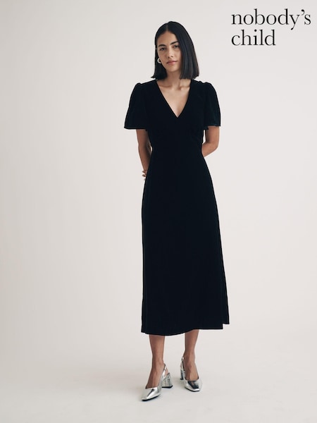 Nobodys Child Atlas Velvet Midaxi Dress (AJ8417) | €59