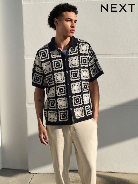Black/Ecru White Relaxed Fit Cotton Rich Short Sleeve Knit Crochet Pattern Button-Through Polo Shirt (AJ8721) | 178 QAR