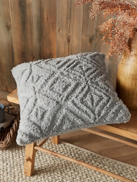 Fusion Romo Fleece and Sherpa Filled Cushion (AJ9398) | ‏93 د.إ.‏