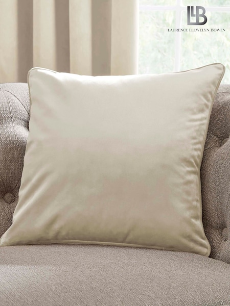 Laurence Llewelyn-Bowen Ivory Montrose Velvet Filled Cushion (AJ9443) | €21