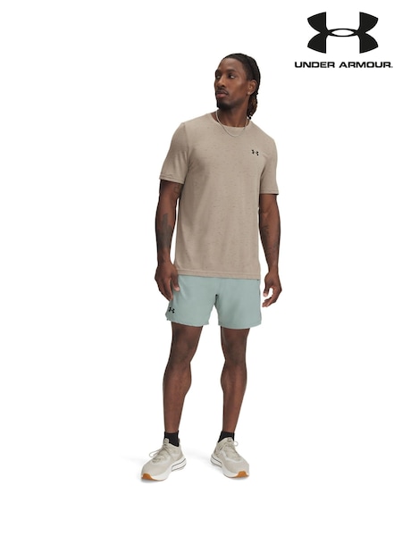 Зеленый - Under Armour Vanish Shorts (AJ9653) | €54