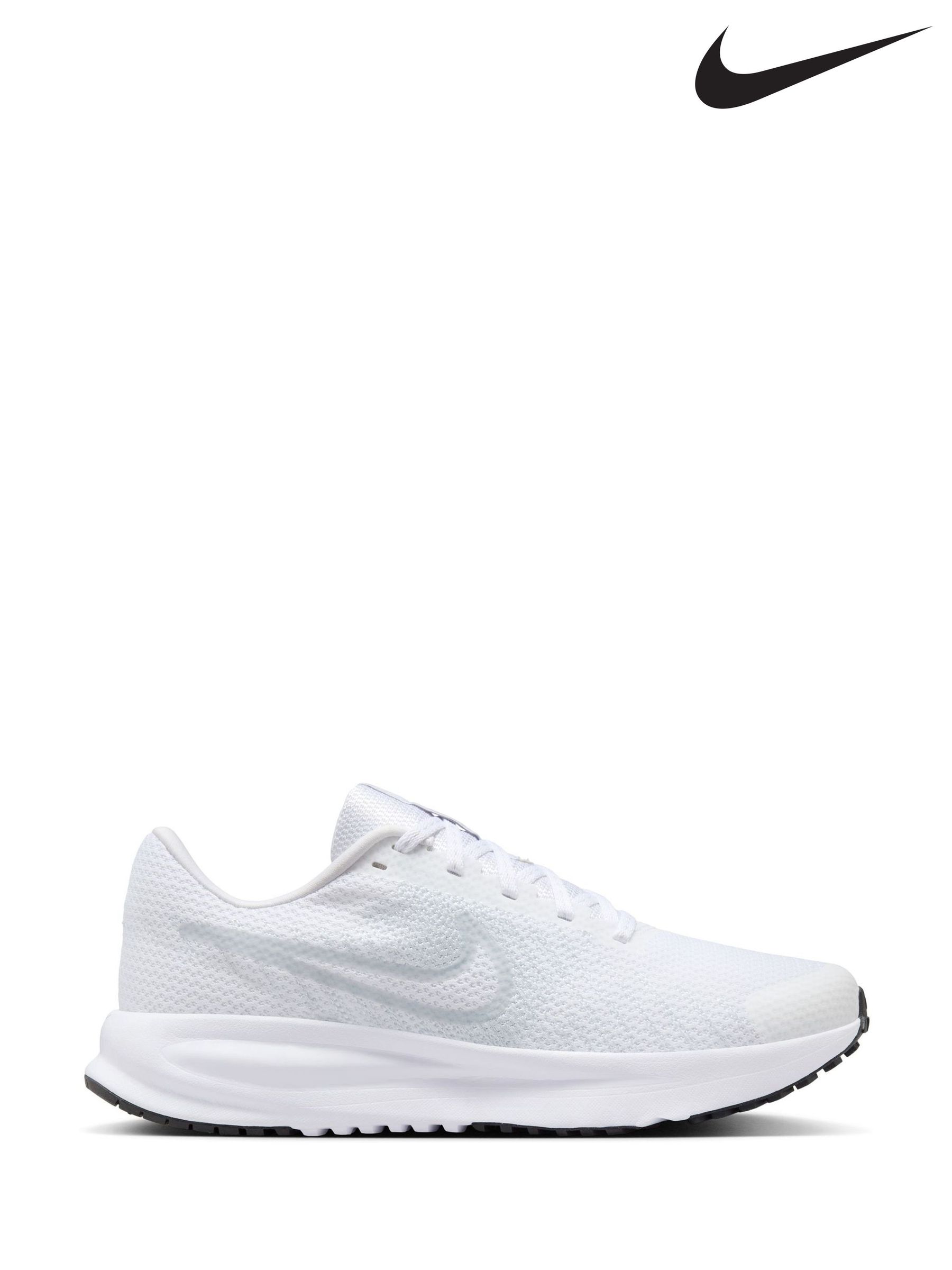 flat trainers nike