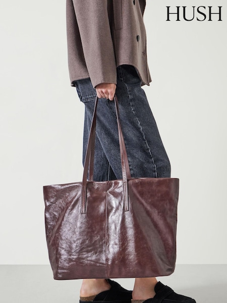 Hush Brown Winter Patent Leather Tote (AK2969) | €236