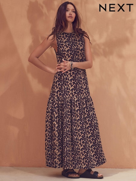 طبعة جلد الفهد لون بني - Sleeveless Textured Jersey Dropwaist Maxi Dress (AK3141) | ‏16 ر.ع.‏
