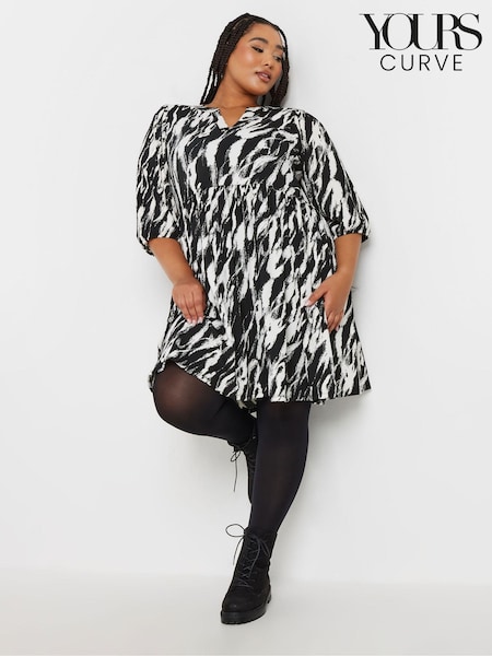 Yours Curve Textured Short Dress (AK4441) | €42