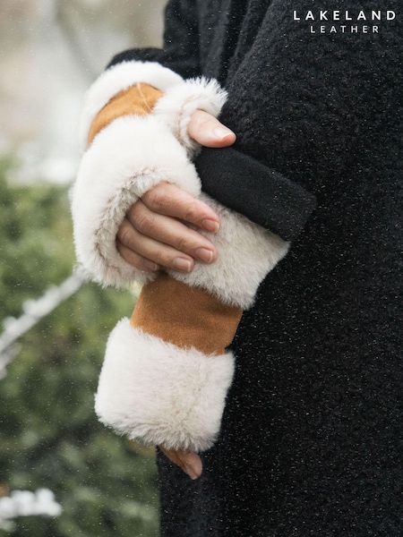 Lakeland Leather Sheepskin Fingerless Mittens (AK4544) | kr840