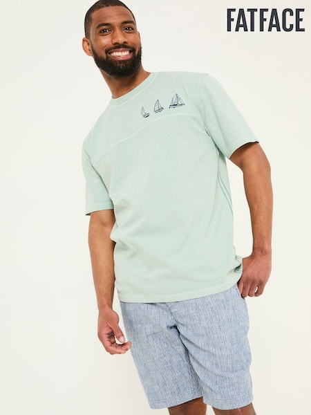 FatFace Light Blue Boat Embroidered T-Shirt (AK4890) | R$ 290