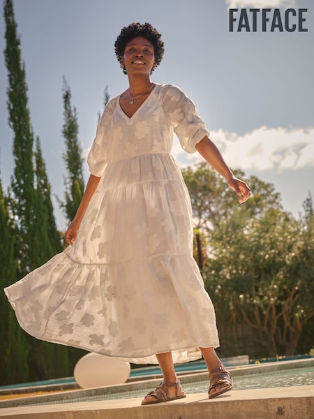 FatFace Kelly White Jacquard Maxi Dress (AK9441) | ₪397
