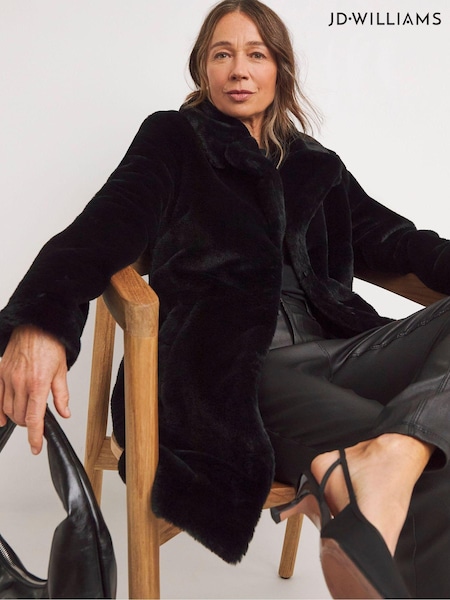 JD Williams Black Plush Faux Fur Coat (AK9663) | €95