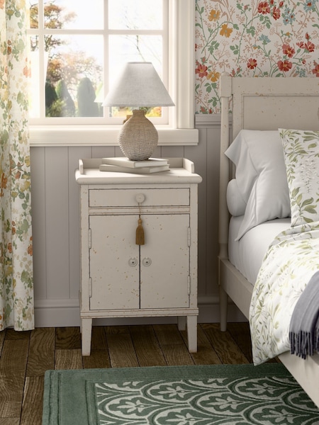 Laura Ashley Antique White Annaside 2 Door 1 Drawer Bedside Cabinet (AL0767) | €372