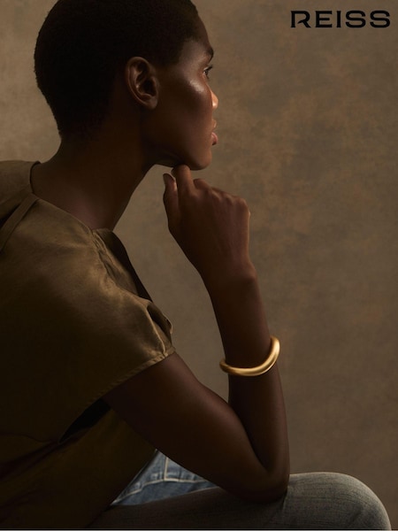 Reiss Gold Tone Freida Wave Cuff (AL1160) | €104