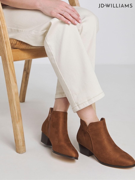 JD Williams Natural Wide Fit Classic Synthetic Western Ankle Boots in Wide Fit (AL1772) | €34