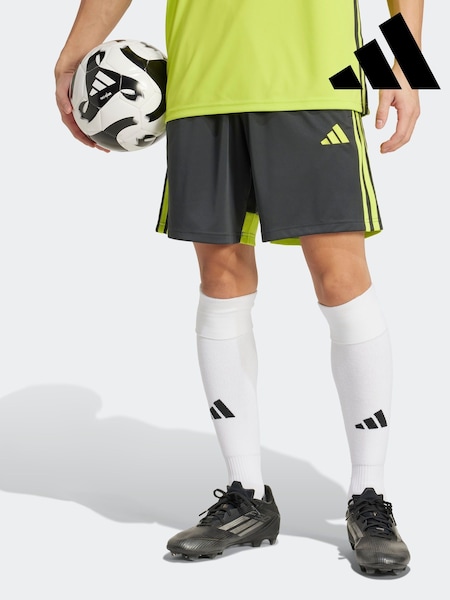 adidas Dark Grey Tiro 25 Essentials Shorts (AL4890) | R$ 195