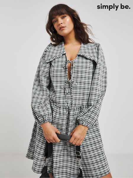 Simply Be Black Checked Collar Bow Front Smock Dress (AL5113) | €50