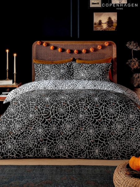 Copenhagen Home Black/White Spiders Web Spider Duvet Cover Set (AL5902) | €27 - €37