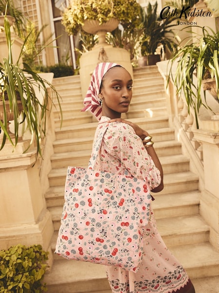 Cath Kidston Pink Cherry Perfect Shopper Cotton Bag (AL6700) | R$ 315