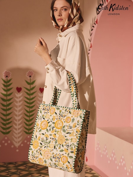 Cath Kidston Quilted Book Bag (AL6741) | 55 €
