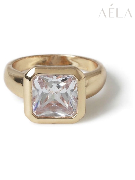 Aela Gold Tone Diamond Simulant Chunky Square Ring (AL7163) | €24