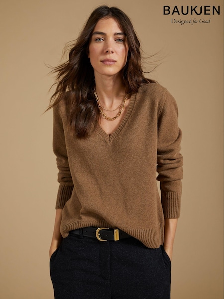 Baukjen Natural Emmeline Wool Blend V-Neck Jumper (AL7393) | €63