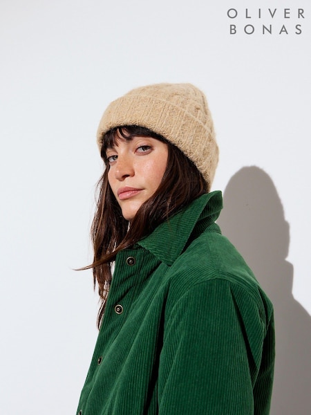 Oliver Bonas Sparkle Knitted Cable Beanie Hat (AL8062) | € 18