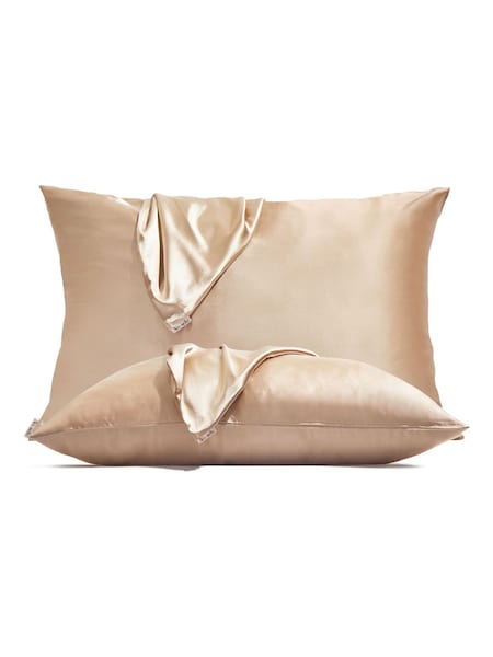 Kitsch Limited Edition Satin Standard Pillowcase 2 Piece Set (worth £33) (AL8443) | €33