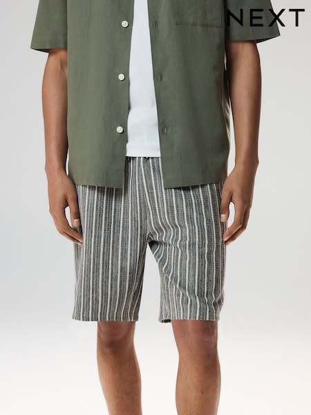 Black Stripe Jersey Textured Shorts (AL9046) | €35
