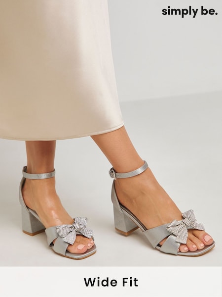 Simply Be Silver Wide Fit Wide Fit Diamante Crossover Strap Heeled Sandals (AL9871) | €30