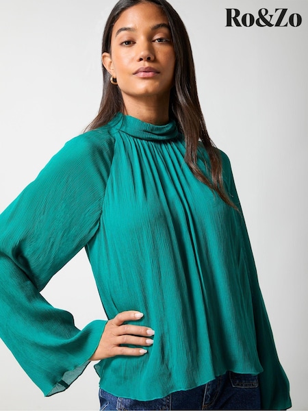 Ro&Zo Crinkle Flared Sleeve Blouse (AM0112) | €76
