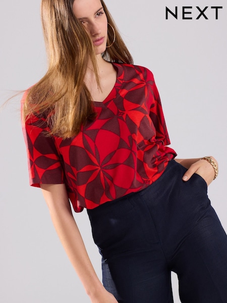 Red/Brown Tile Print - Cotton Modal Slouch V-Neck T-Shirt (AM2904) | 16 €