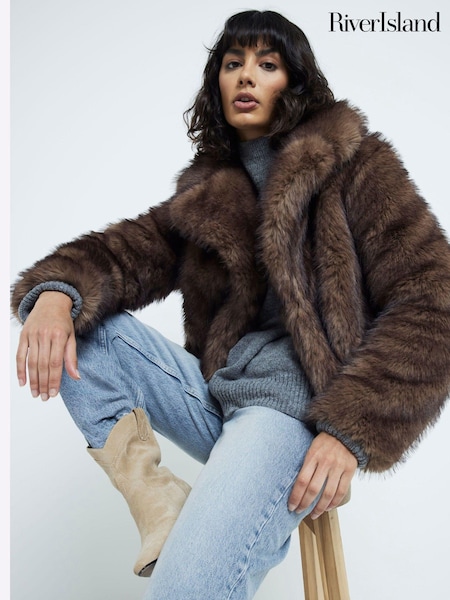 River Island Brown Short Plush Faux Fur Jacket (AM3013) | ₪347