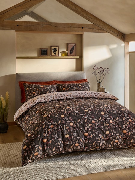 Natural Autumn Pumpkin Reversible Duvet Cover and Pillowcase Set (AM3869) | R$ 245 - R$ 540